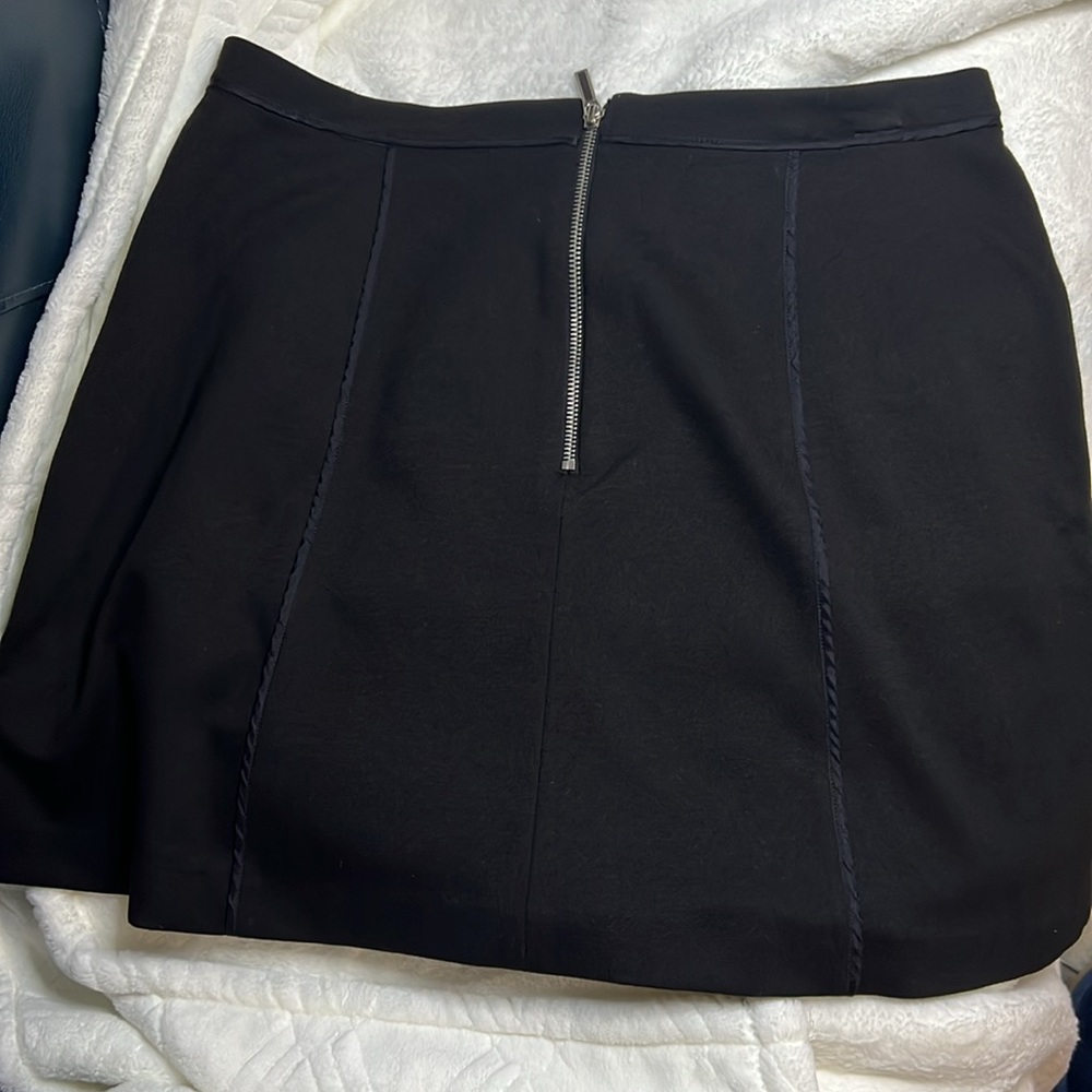🔥Michael Kors Aline Mini Skirt size 14🔥 - Picture 4 of 8